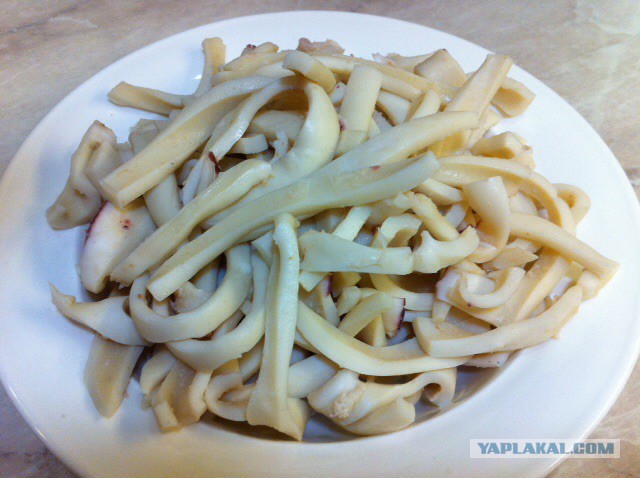 Картошка с кальмаром жареные