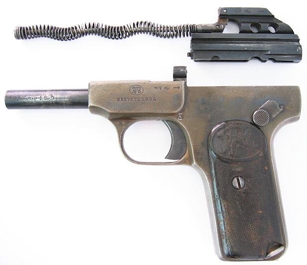 Пистолет Colt Model 1903 Pocket Hammerless - шедевр оружейной эстетики.