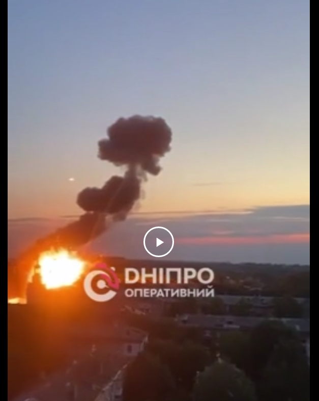 Момент прилета ракеты в Таганроге попал на видео