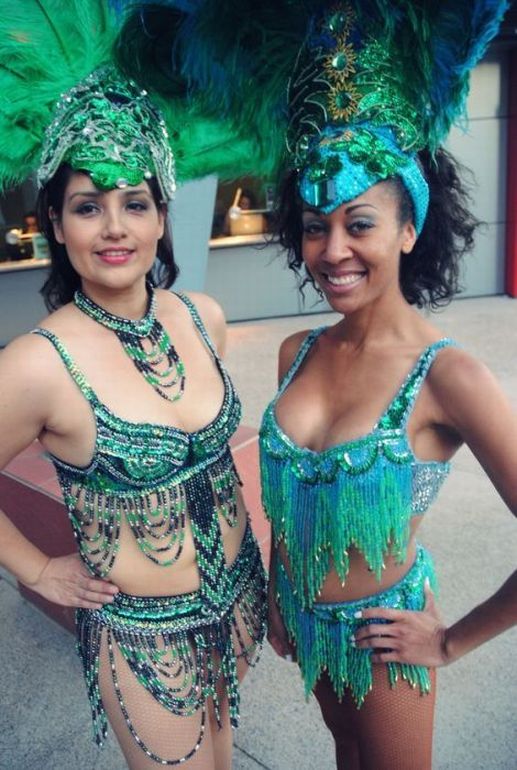 Девушки с Comicon 2012