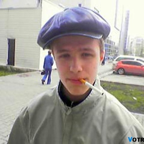 В Санкт-Петербурге час назад участники дорожного движения жестокого избили регулировщика