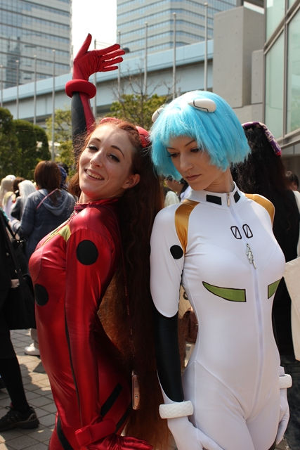 Девчонки с 80 Comiket'a ! (ну и немного парней)