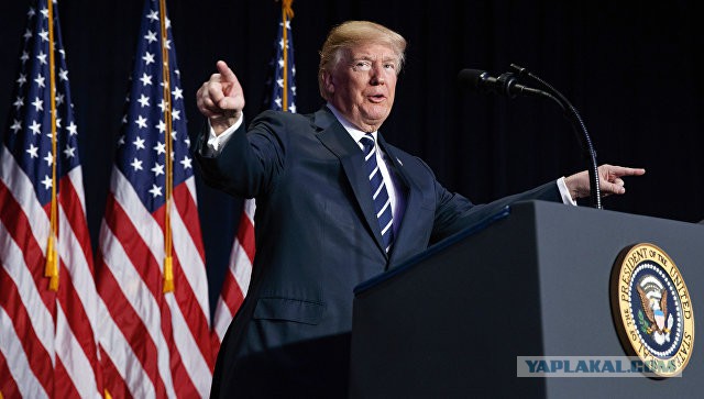 Трамп официально объявил о введении пошлин на импорт стали и алюминия
