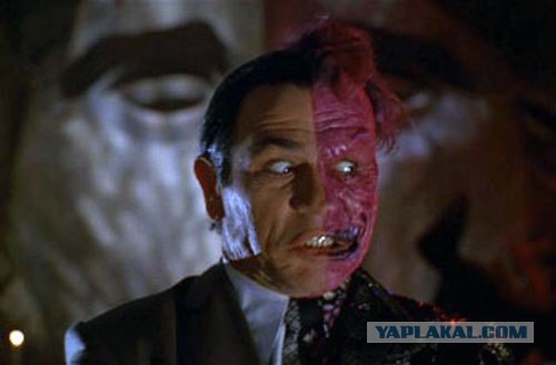 Шеви Камаро в стиле "Джекил и Хайд"