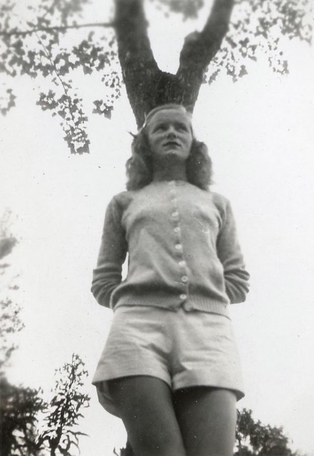 30 откровенных фотографий канадских девочек-подростков 1940-х годов