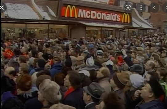 Выступление Ельцина 30 лет назад. 17.06.92