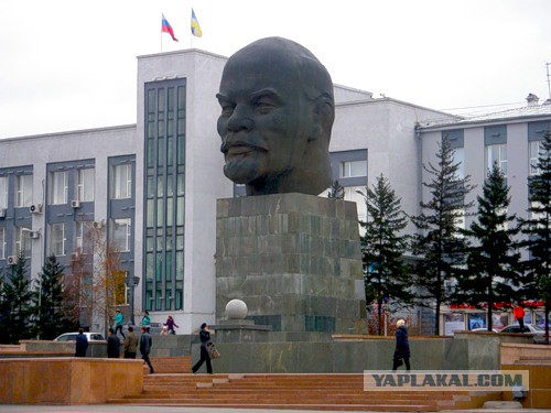 Памятники, которые иначе воспринимаются народом