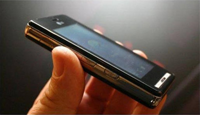 Apple Iphone вышел