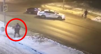 В Череповце экипаж ДПС прикрыл собой пешеходов от наезда лихача