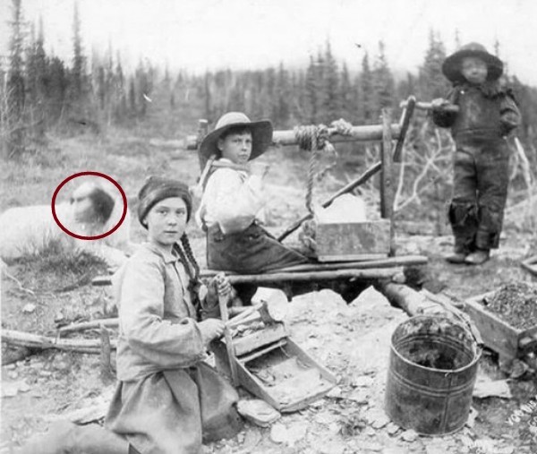 Лица, события, эпохи: редкие исторические фотографии, которые перенесут вас в другое время