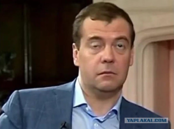 Тайная цель пенсионной реформы — навязать России второй срок Медведева?