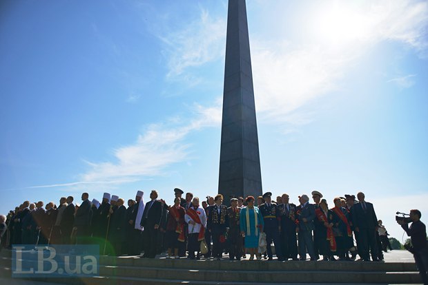Как в Киеве отметили День Победы: фоторепортаж