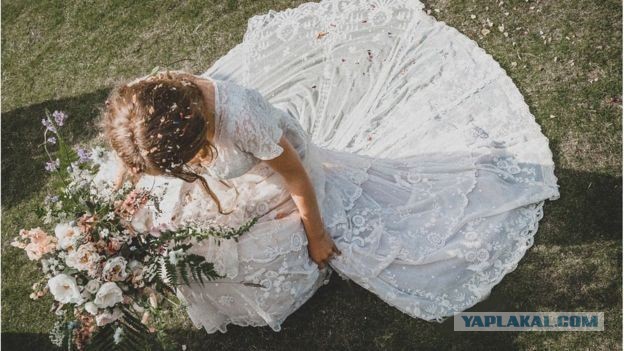 150-летнее свадебное платье потеряли в химчистке в Шотландии