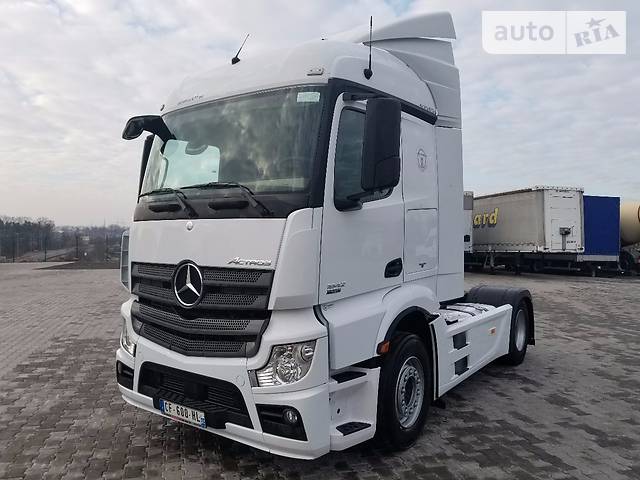 КАМАЗ пятого поколения: первая машина покинула конвейер