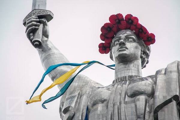 Демонтаж истории продолжается