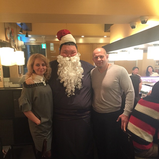 «Всегда улыбайся: друзей порадуешь и врагов побесишь». Самый колоритный русский сумоист