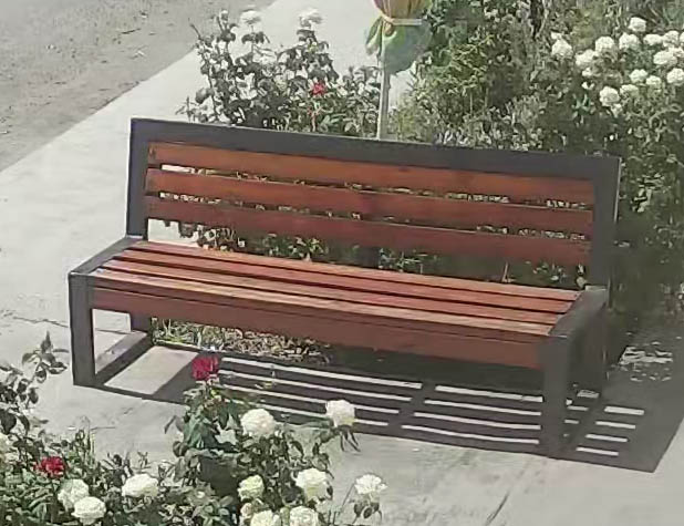"Право собственности": Чтобы чужие зады не сидели на любимой лавке