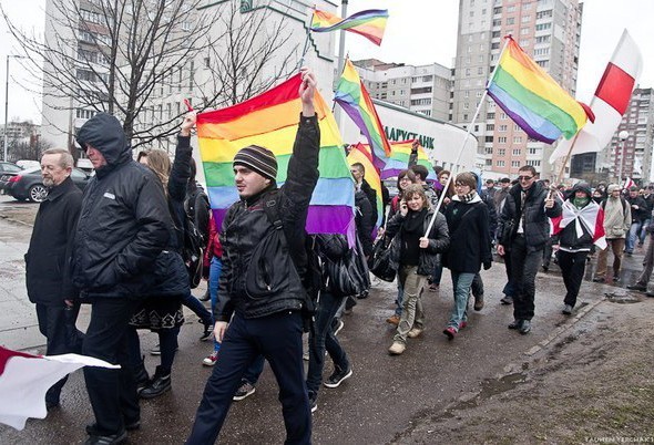 «Если нацисты войдут в российские города, они отрежут головы всем: и тем, кто за Путина, и тем, кто против».