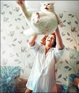 Это Барсук радуется, что я пришла домой