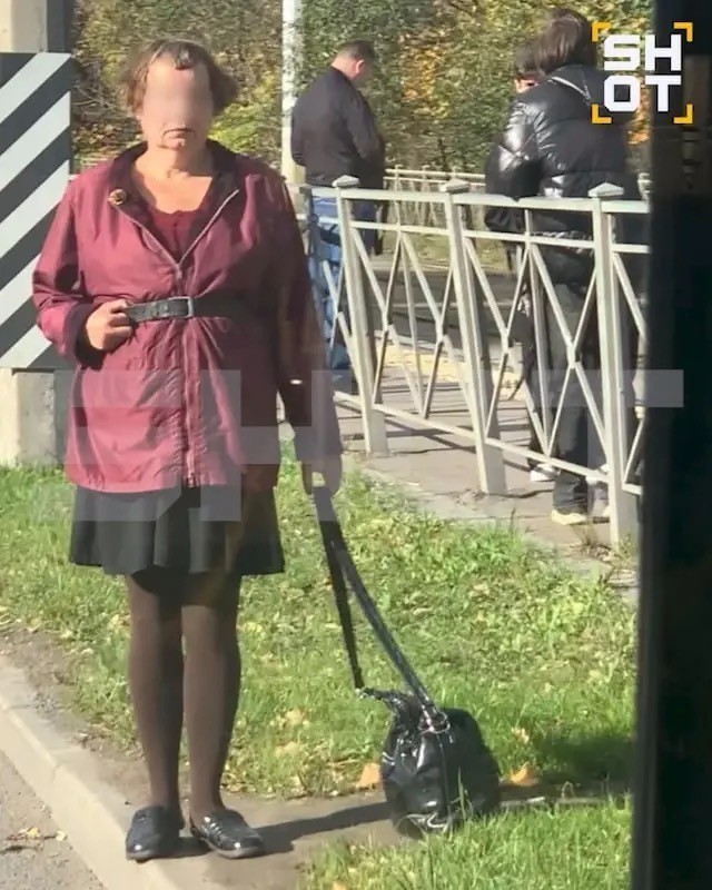 Проститутка в Питере уже 25 лет заманивает клиентов на одной и той же точке
