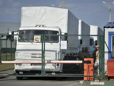 Гуманитарная колонна пошла в Луганск