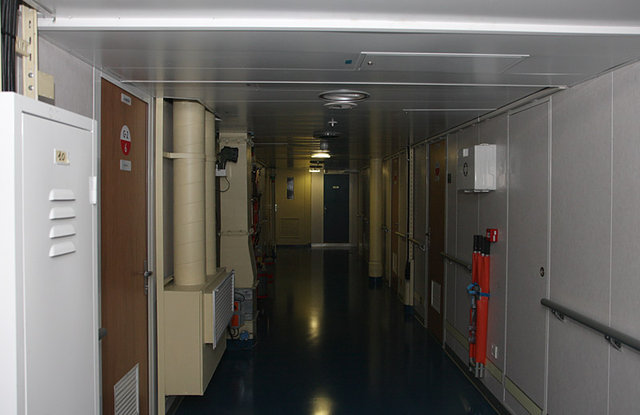 Экскурсия по натовскому авианосцу