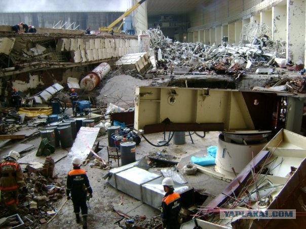 Что находится внутри самой большой плотины России. Почему бетонный гигант живёт как организм