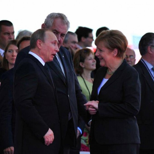 Тем временем в Нормандии...