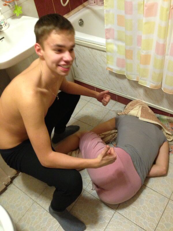 Ужасы и приколы из соцсетей 18+