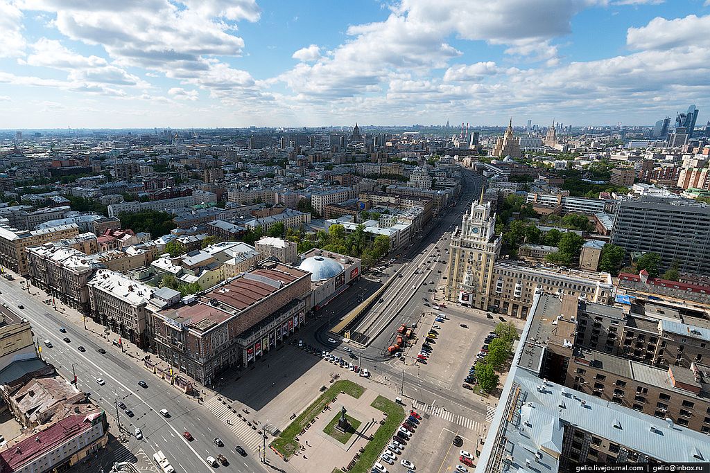 Какая площадь в центре москвы. Гостиница москва щусев. Москва с высоты птичьего полета. Какая площадь в центре москвы. Какая площадь в центре москвы.