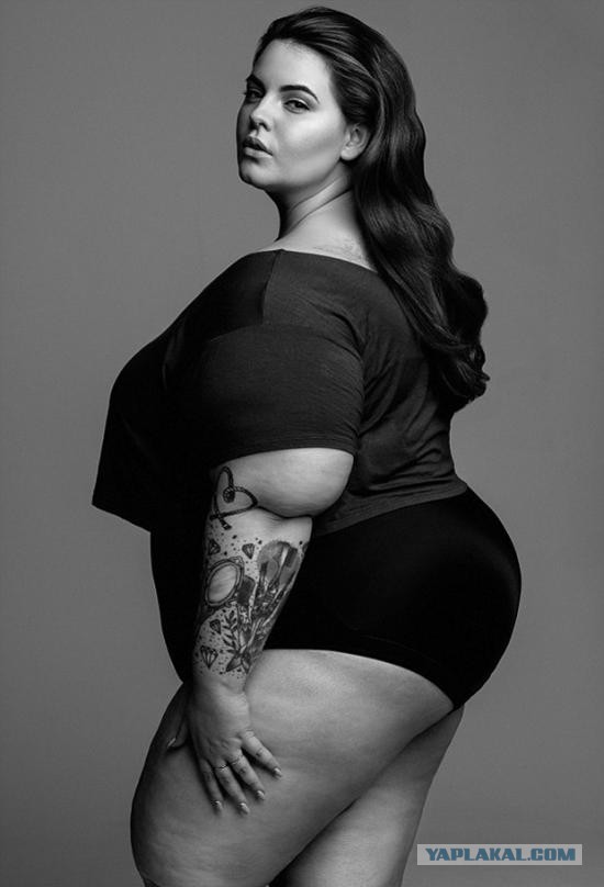 Интернет поддержал модель plus size в битве с сетевыми «троллями»