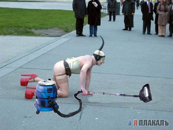 Фотожаба: человек-щетка