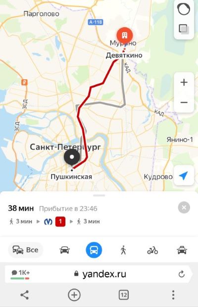 35 подъездов, 3708 квартир и огромная парковка вместо двора — добро пожаловать в город-дом, главный "человейник" всея Руси