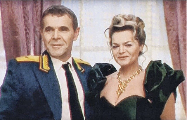 Все, что она имеет, — благодаря зрителю. Как он ее возвысил, так может и отменить