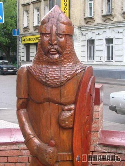 Фигурки, поделки, статуи, сувениры