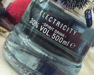 17 алкогольных напитков с самым странным и неожиданным вкусом