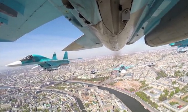 Ненавижу сэлфи палки, но эта - исключение.