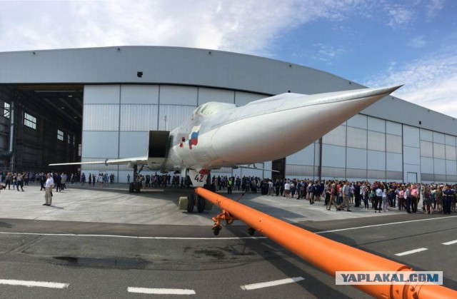 Новый бомбардировщик Ту-22М3М представлен в Казани. Фоторепортаж