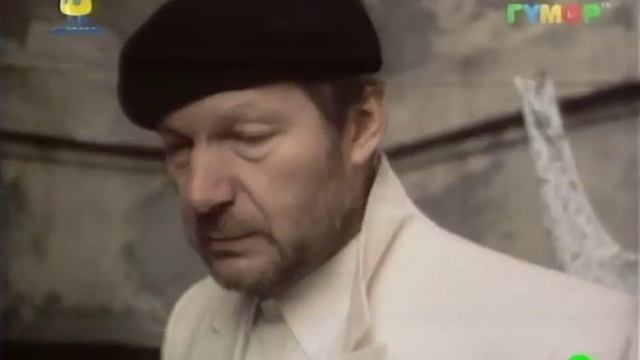Он себя медоедом считает?