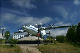 20 самых интересных авиапамятников