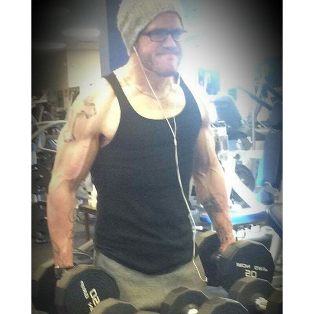 Страх перед смертью заставил молодого канадца похудеть на 83 кг