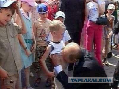 В Екатеринбурге священнослужитель построил 7-этажную школу на деньги прихожан