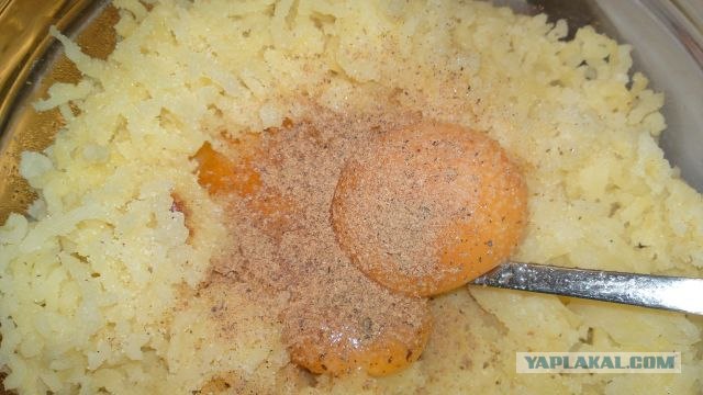 Сёмга, запечённая c шафрановым пореем