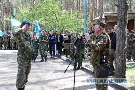 Лица девушек из ВДВ