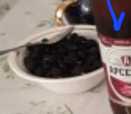 Мясо в фольге в углях