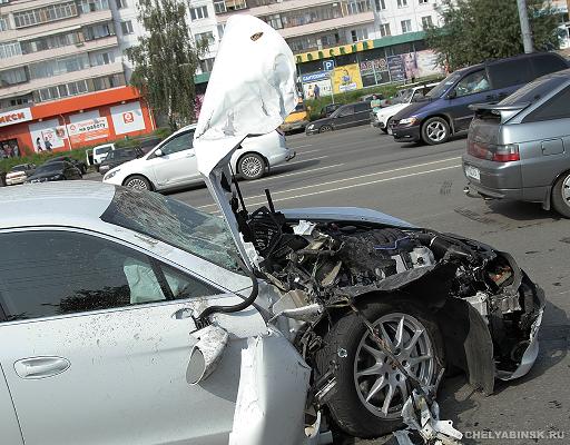 В ДТП с участием Porsche Panamera и маршрутки ...