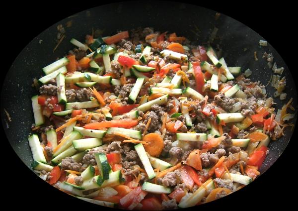 Запеканка с фаршем и овощами