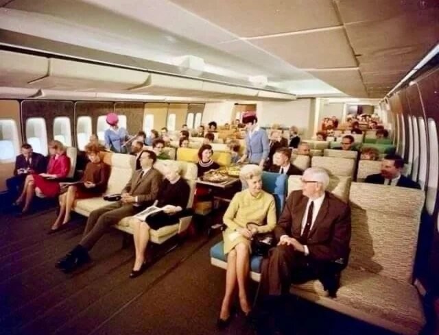 Боинг 747 встал на дыбы после неудачного взлёта