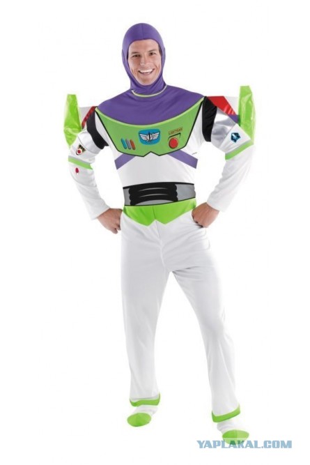 Петербургский депутат в День космонавтики сфотографировался в костюме NASA