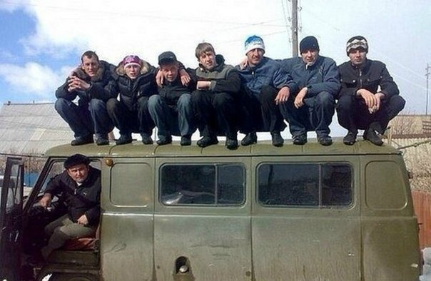 Горячий привет из социальных сетей